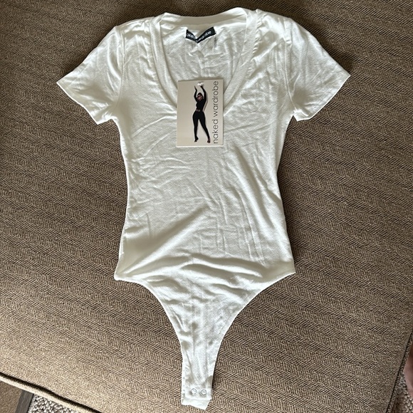 Naked Wardrobe V Neck Bodysuit - Picture 4 of 5